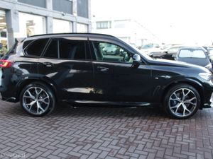 X-DRIVE 35D M-SPORT PRO EDITION AUTO  // WHAT A CA - Image 3