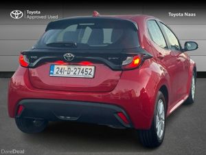 Toyota Yaris YARIS HYBRID 1.5 LUNA - Image 2