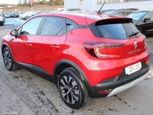 Renault Captur 2023 - Image 3