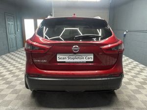 Nissan Qashqai 1.5 DSL SV MY19 4DR - Image 4
