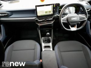 Dacia Duster Expression MHEV 140 E06X - Image 2