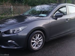 Mazda Mazda3 2016 1.5 PETROL EXEC 5dr IRISH CAR - Image 3
