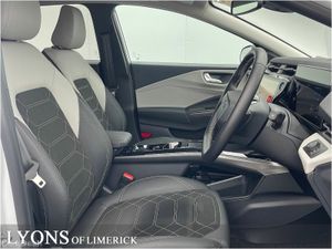 Ford Puma EV 53KWH 168PS Premium WINTER PACK - Image 4