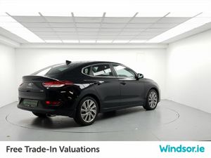Hyundai i30 1.0 T-GDI Fastback - Image 2