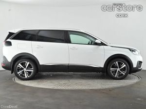 Peugeot 5008 1.2 PureTech 130bhp Allure - Image 2