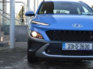 Hyundai KONA 1.0 T-GDI Executive Two Tone Roof - Image 3