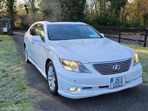 2009 Lexus LS 600 h Road tax 400 euro - Image 3