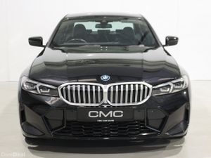 BMW 3-Series 2022 330e m sport LCI - Image 2