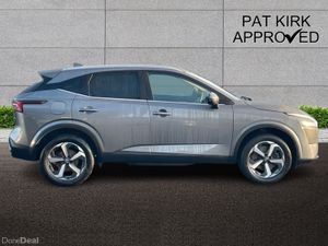 Nissan Qashqai Hatchback N-Connecta - Image 3