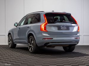 2022 Volvo XC90 T8 R-Design Pro Recharge - Image 4
