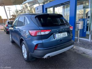 Ford Kuga TITANIUM 1.5 TD 120 S6.2 M6 F 4DR - Image 4