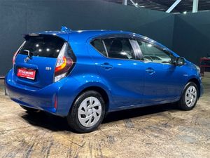 Toyota Aqua KEY START - Image 4