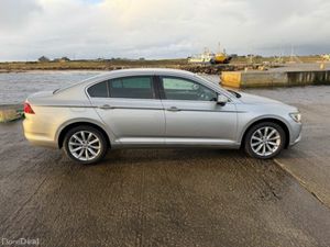 Volkswagen Passat Hline 1.6 TDI M6F 120HP 4DR - Image 3