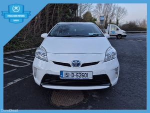 Toyota Prius / 2015 / 1.8 PETROL HYBRID / AUTO - Image 2
