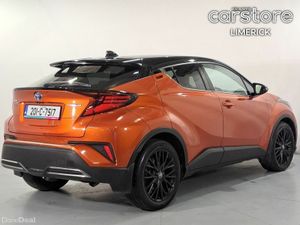 Toyota C-HR 2.0 HYBRID LAUNCH EDITION - Image 3