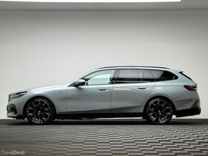 BMW 5-Series 530E M SPORT TOURING - Image 4