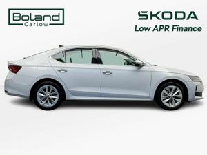 Skoda Octavia 2.0TDI SEL *5.9% APR* €75 P/W ON PCP - Image 4