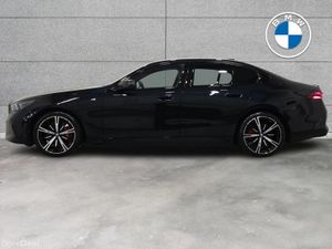 BMW i5 eDrive40 M Sport Pro Saloon - Image 4