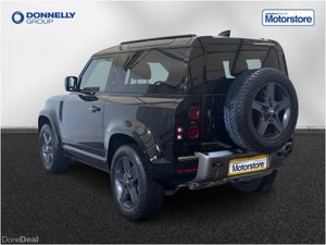 Land Rover Defender Diesel Estate X-Dynamic SE - Image 3