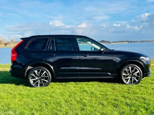 Volvo XC90 ULTIMATE T8 RECHARGE AWD - Image 3