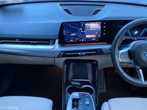 BMW iX1 eDrive20 M Sport - Image 4