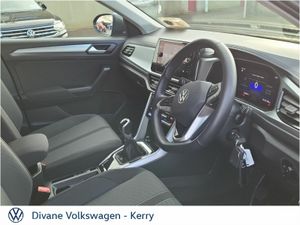 Volkswagen T-Roc LIFE 1.0 PETROL 115BHP CAMERA - Image 4