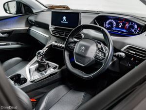 Peugeot 5008 Allure 1.5 Diesel 130HP - 7 Seats - Image 2