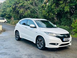 Honda Vezel 2015 1.5 Hybrid Auto High Spec  Model - Image 3