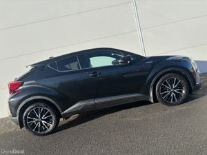 2018 TOYOTA CHR SOL HYBRID FSH LOW KM - Image 4