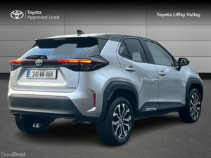 Toyota Yaris Cross CROSS LUNA SPORT 4DR AUTO - Image 2