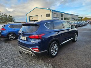 Hyundai Santa Fe 4WD Executive Plus 5DR - Image 3
