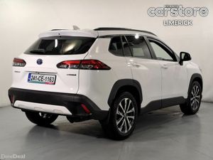 Toyota Corolla Cross 1.8 Hybrid Luna Hatchback - Image 3