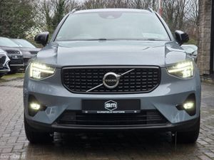 2022 VOLVO XC40 1.5 RECHARGE PLUS. - Image 3