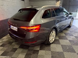 Skoda Superb 1.4 TSi SE L DSG Estate - Image 3
