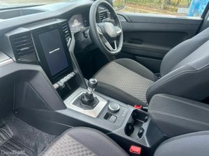 Volkswagen Amarok LIFE 2.0TDI 168BHP MANUAL 4WD - Image 3