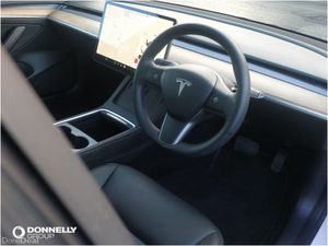 Tesla Model 3 Saloon Long Range - Image 4
