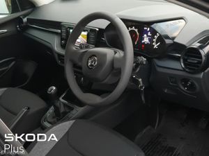 Skoda Fabia **REVERSING CAMERA**1.0 LITRE - Image 4