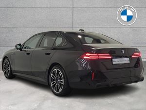 BMW 5-Series 530e M Sport Saloon - Image 3