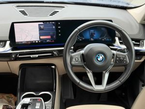 BMW X1 xDrive25e xLine - Image 4