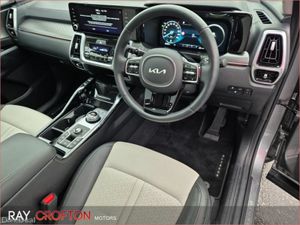 Kia Sorento 1.6 PHEV K3 4X4 7 seats - Image 3