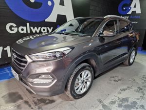 Hyundai Tucson 2.0 CRDI SE NAV-LOW MILEAGE-NEW NCT - Image 4