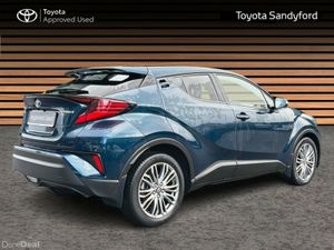 Toyota C-HR HYBRID SOL TOP SPEC // HEATED LEATHER - Image 2