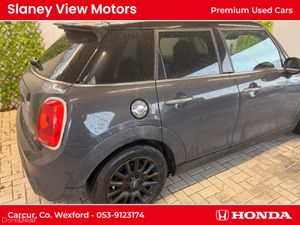 Mini Cooper 2.0 D SD 5DR COOPER - Image 3