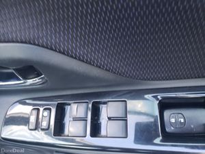 Toyota Vitz 2016 - Image 4