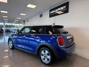 2021 Mini Cooper D 1.5 5 Auto 5 Door - Image 3