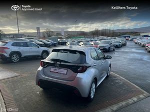 Toyota Yaris HYBRID ELECTRIC LUNA - Image 2