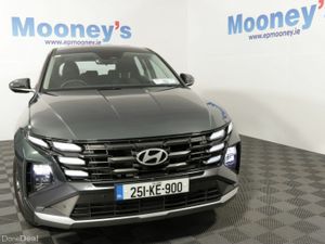 Hyundai Tucson COMFORT PLUS 1.6L DIESEL SUV - Image 2