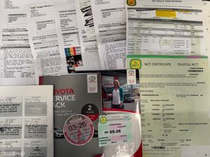 2014 TOYOTA PRIUS HYBRID LUXURY FTSH - Image 3