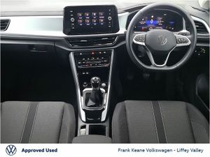 Volkswagen T-Roc EDITION 75 1.0TSI M6F 116HP *PURE - Image 2