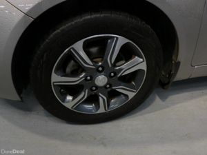 Hyundai ix20 DELUXE 1.2L  PETROL HATCHBACK - Image 3